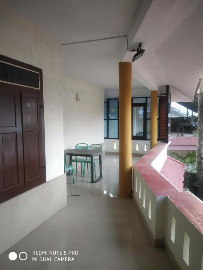 Coco Le Palm Bed & Breakfast Alappuzha Exterior photo